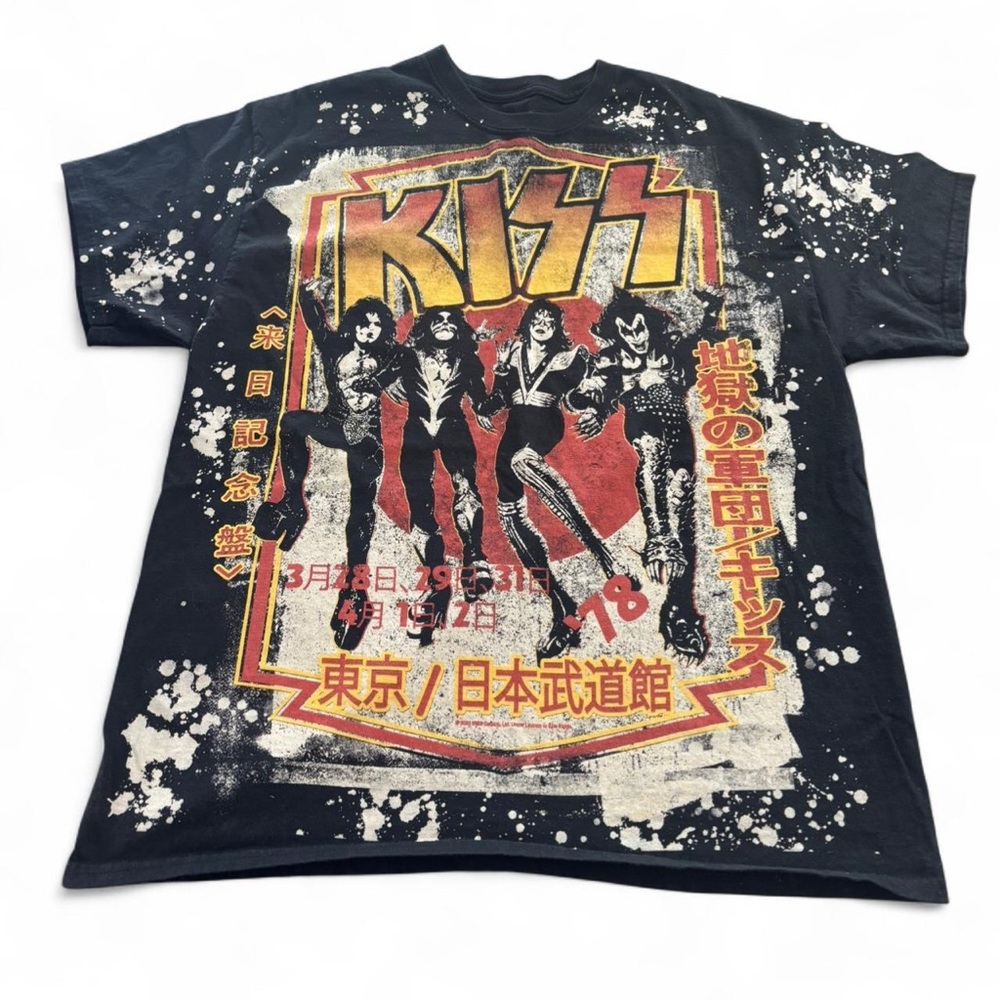 2 Men’s XL KISS band tees